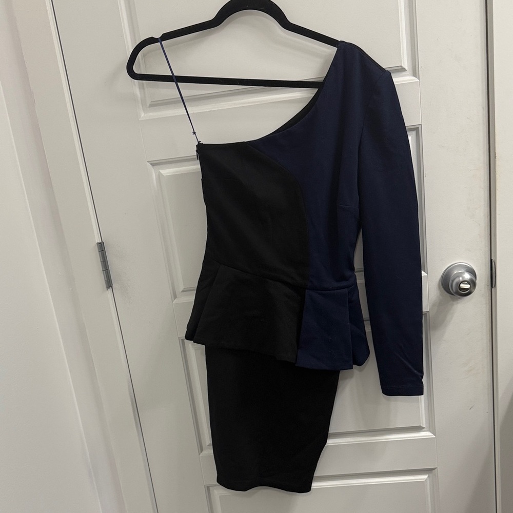 Torn by Ronny Kobo Bodycon Peplum One Shoulder Cocktail Dress‎ Women Size Medium